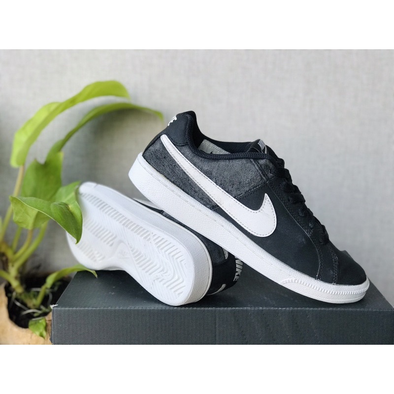 Giày Nike Court Royal-size 36,5