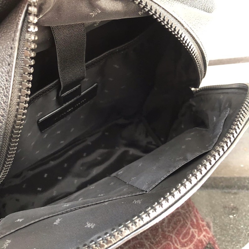 Balo Michael Kors Unisex size 30