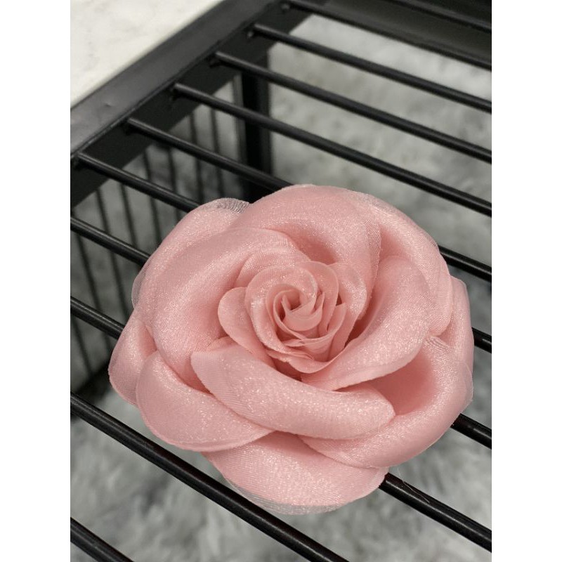 Hoa Cài Trang Trí Váy Áo Siêu Xinh Cho Phái Đẹp