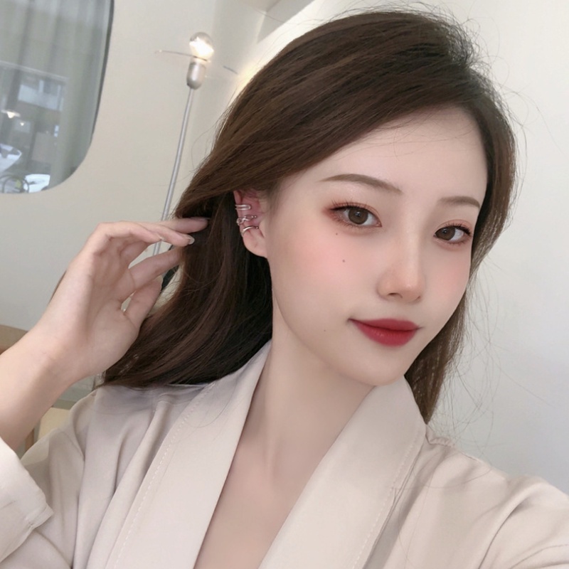 Set 3 Khuyên Kẹp Vành Tai Màu Bạc Họa Tiết Hình Học Thời Trang Cho Nữ