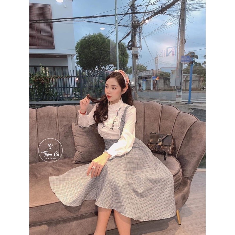 Váy tiểu thư có sẵn