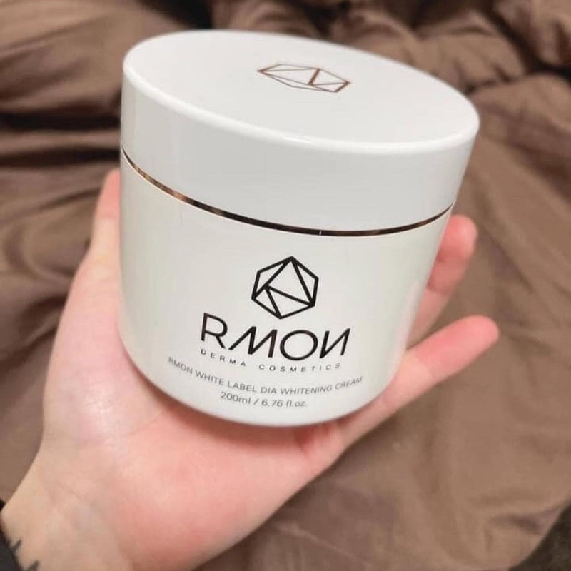 Kem dưỡng trắng body tế bào gốc Rmon Derma Trắng bật tông