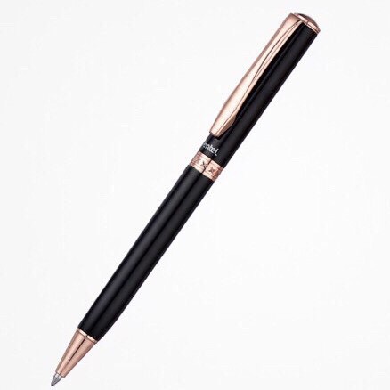 Bút Ký Cao Cấp Pentel Thân Đen Mạ Vàng 14kr  - Nắp Vặn, Mực Bi Xanh 0.8mm - B811APG-C - Kèm Hộp Nhung