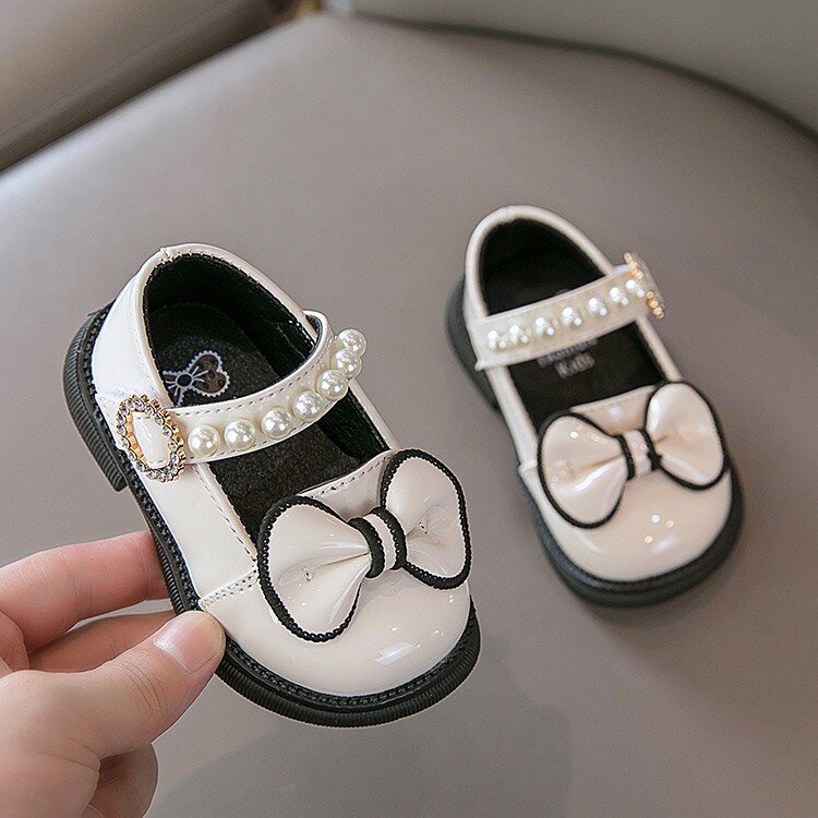 Giày búp bê cho bé gái da bóng mềm đính hạt nơ nhỏ xinh xắn phong cách Hàn Quốc K08A
