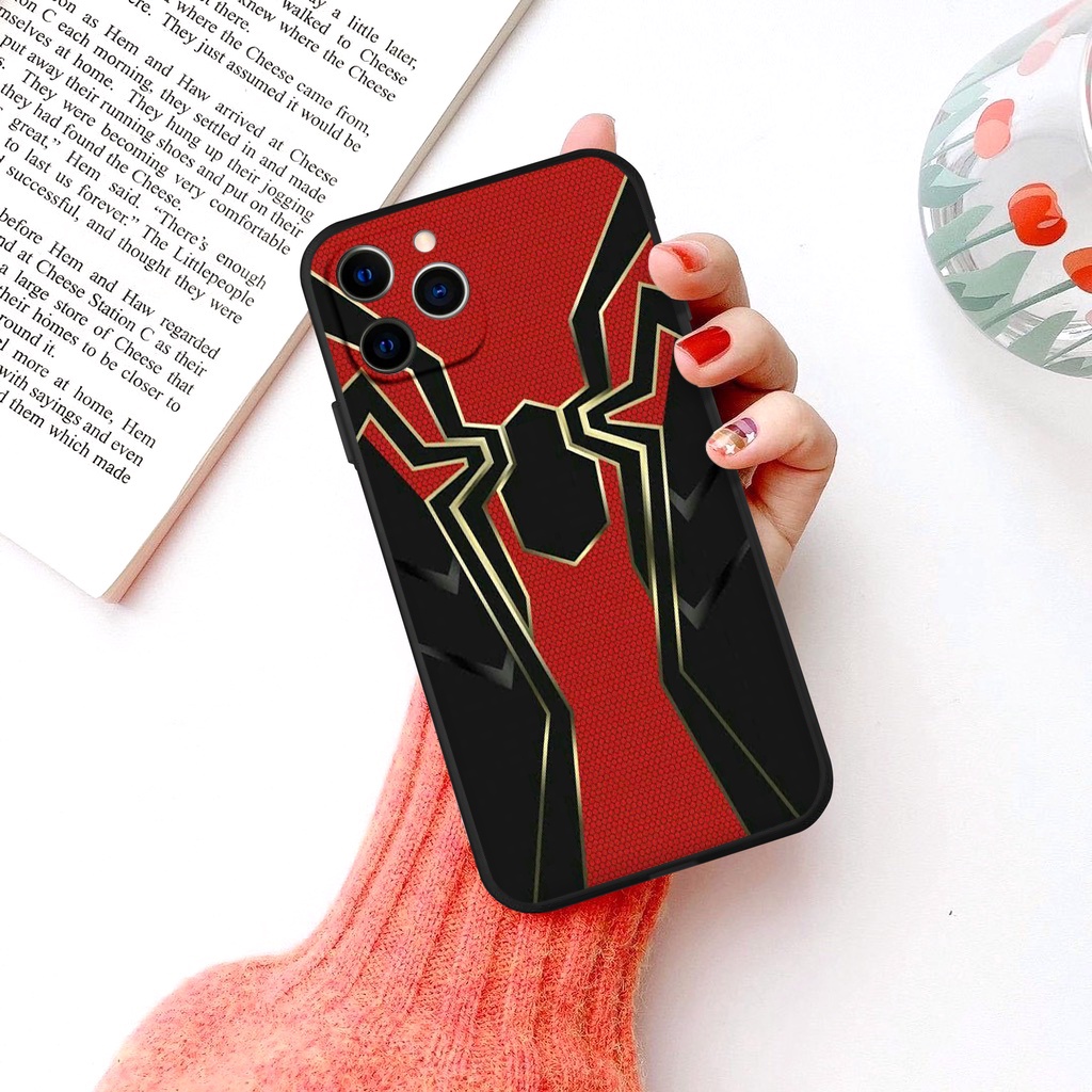 Ốp lưng iphone biểu tượng người nhện Captain ốp bảo vệ camera iphone 6 đến 13promax tr1207