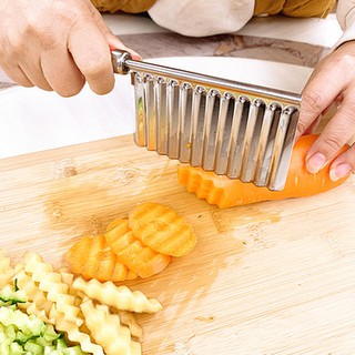 Dao thái rau củ lượn sóng
