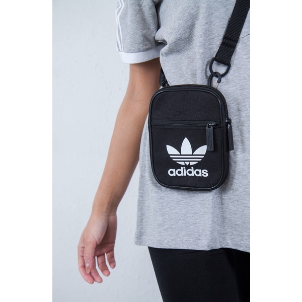 Túi đeo chéo adidas mini unisex TREFOIL FESTIVAL BAG - BK6730