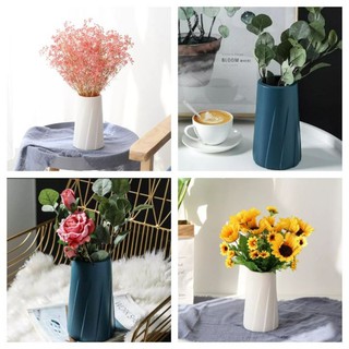 Bình Hoa Bằng Nhựa Trang Trí Nội Thất