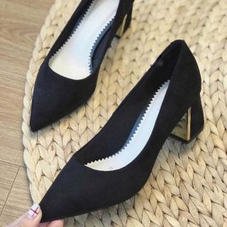 Giày cao gót da lộn đế vuông (sẵn)