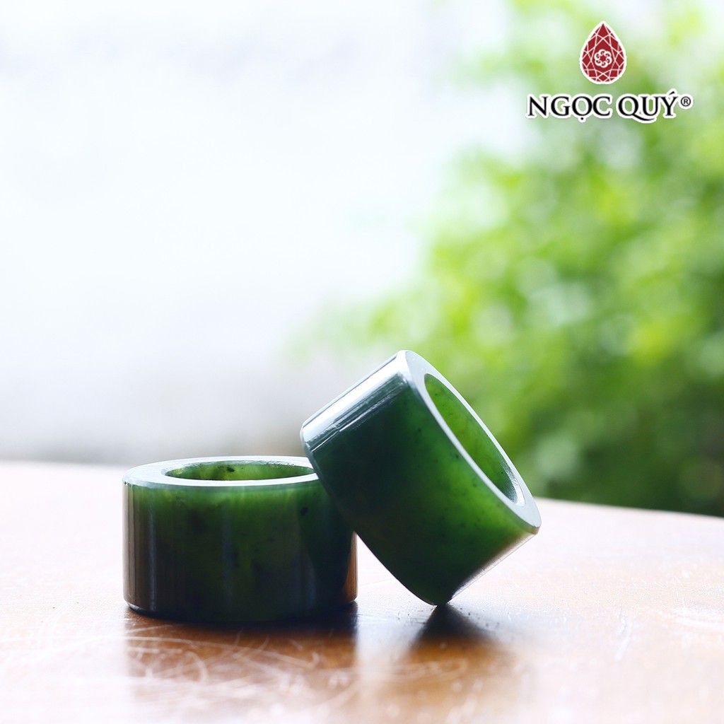 Nhẫn càng long đá ngọc bích nephrite - Ngọc Quý