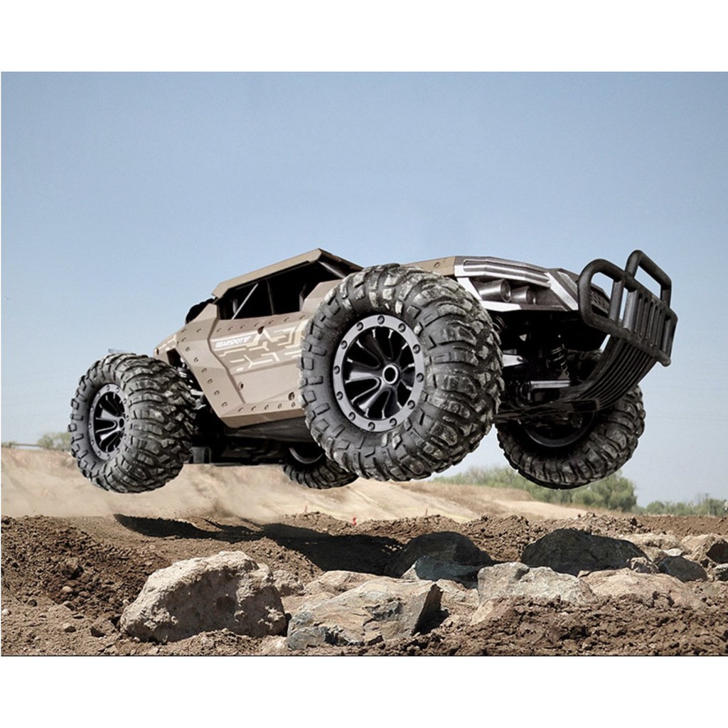 Xe điều khiển địa hình camera quay phim chụp ảnh Smartphone Wifi 720p | BigBuy360 - bigbuy360.vn