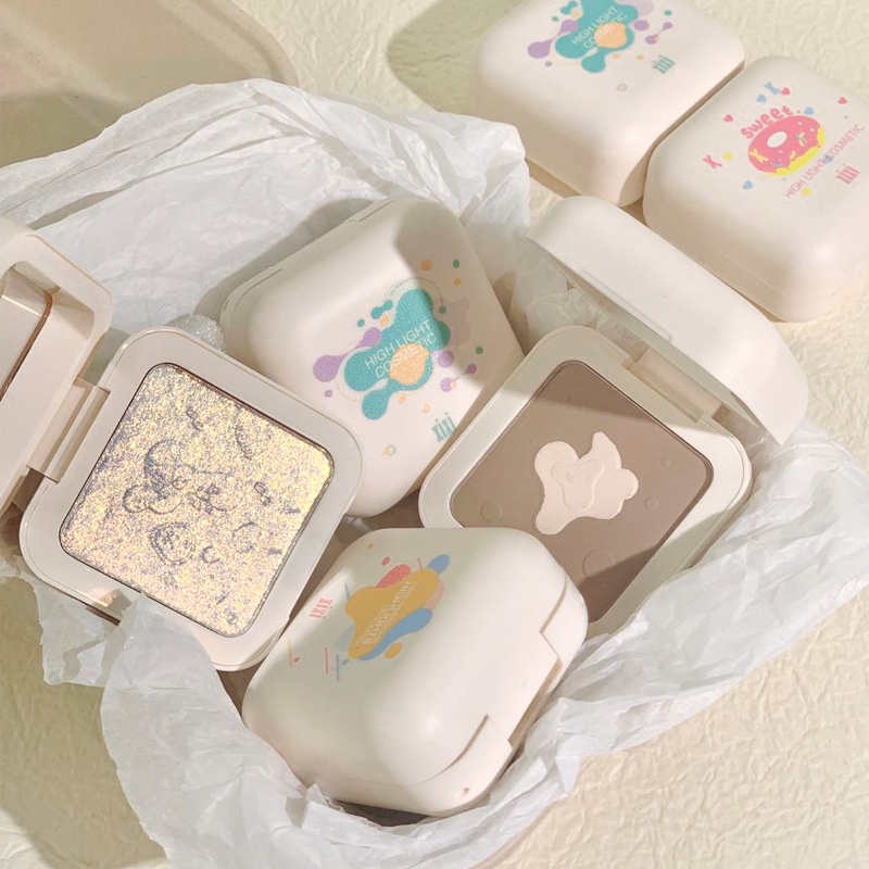 (Hàng Mới Về) Bảng Phấn Bắt Sáng 4 Màu Sắc Kết Hợp Thời Trang | BigBuy360 - bigbuy360.vn