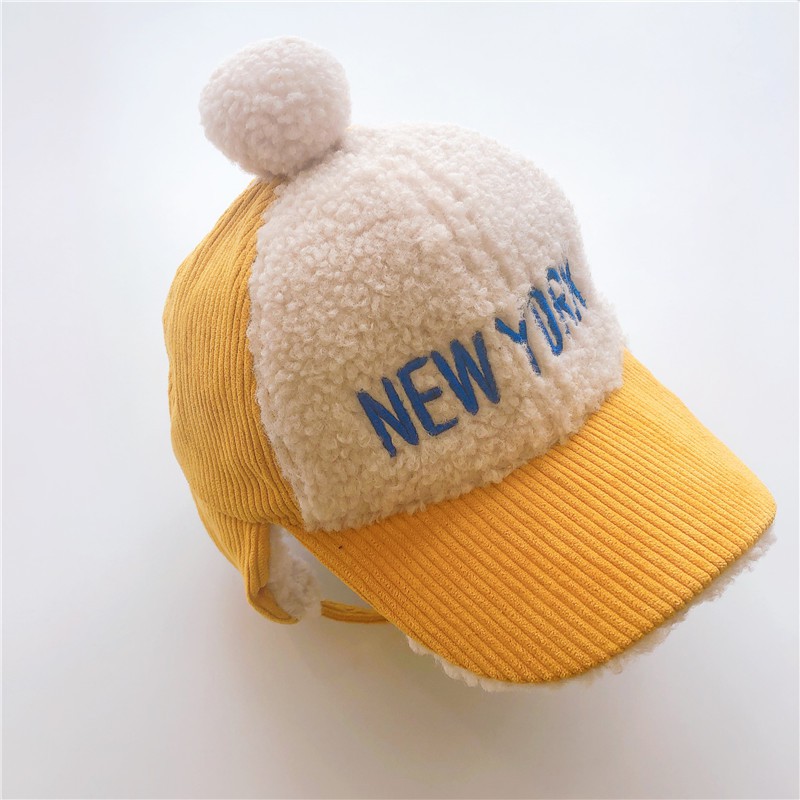Mũ Lưỡi Trai Lông Cừu Thêu Chữ Thời Trang Giữ Ấm Cho Bé
