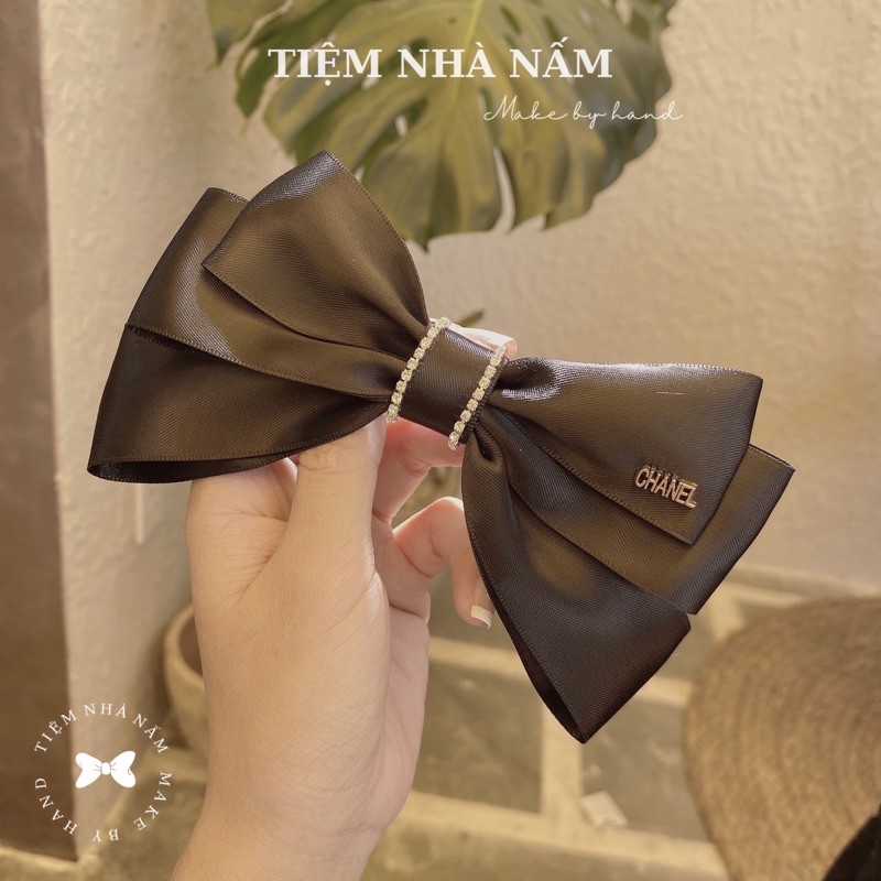 KẸP TÓC NƠ 3 TẦNG VIỀN ĐÁ KÈM TAG CHỮ TIỂU THƯ CAO CẤP (có ảnh mẫu chụp ) - [ Nhà Nấm handmade ]