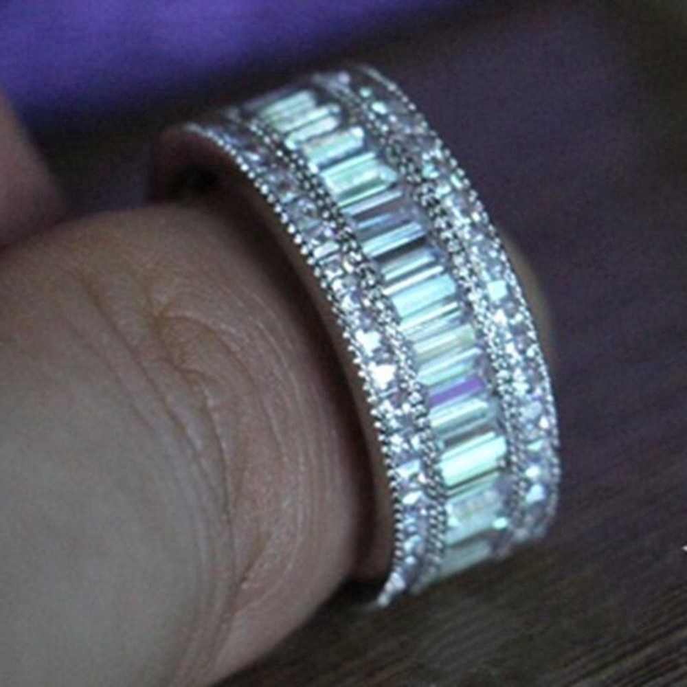 Nhẫn mạ bạc đính đá xinh xắn dành cho nữ