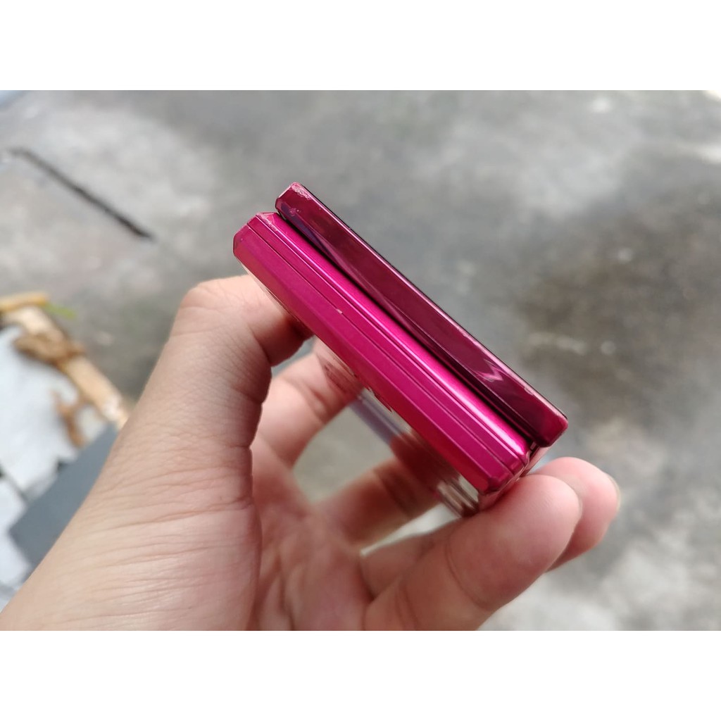 Điện thoại Fujitsu F-01C màu hồng