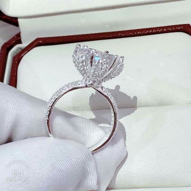 NHẪN BẠC NỮ MẶT ĐÍNH ĐÁ BẢN TO CAO CẤP