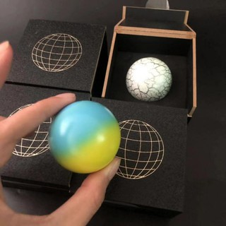 Spinner quả cầu phát sáng