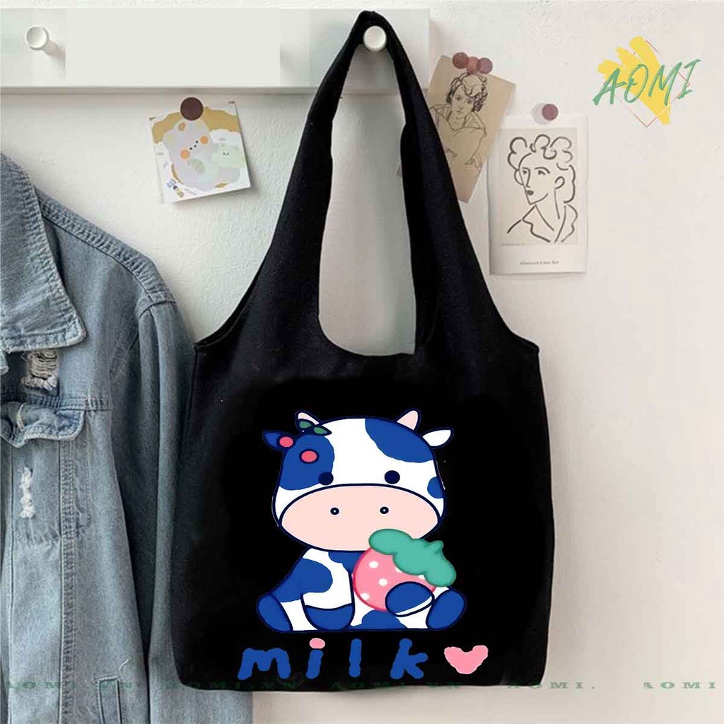 TOTE CANVAS MILK COW BÒ SỮA FORM TRÒN TÚI VẢI ĐEO VAI BAG NÚT BẤM SIZE LỚN AOMIVN DU LỊCH  MÀU ĐEN TRẮNG