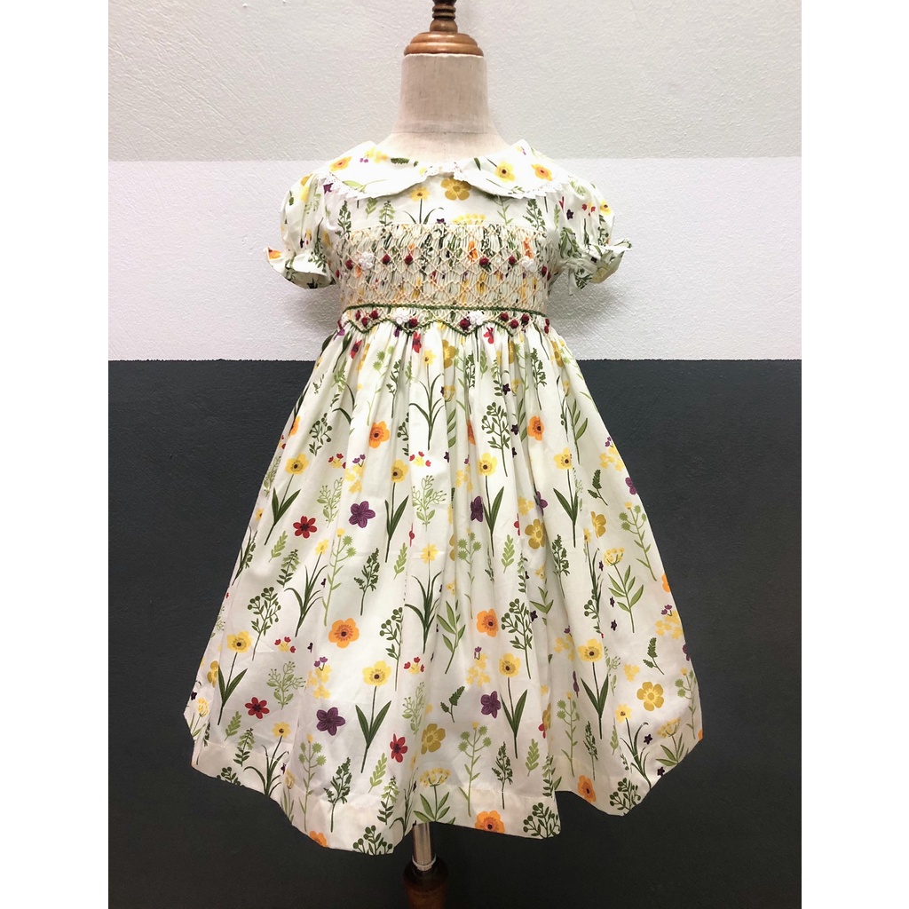 Váy smock hoa cỏ mùa xuân
