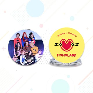 Gương soi MOMOLAND cầm tay