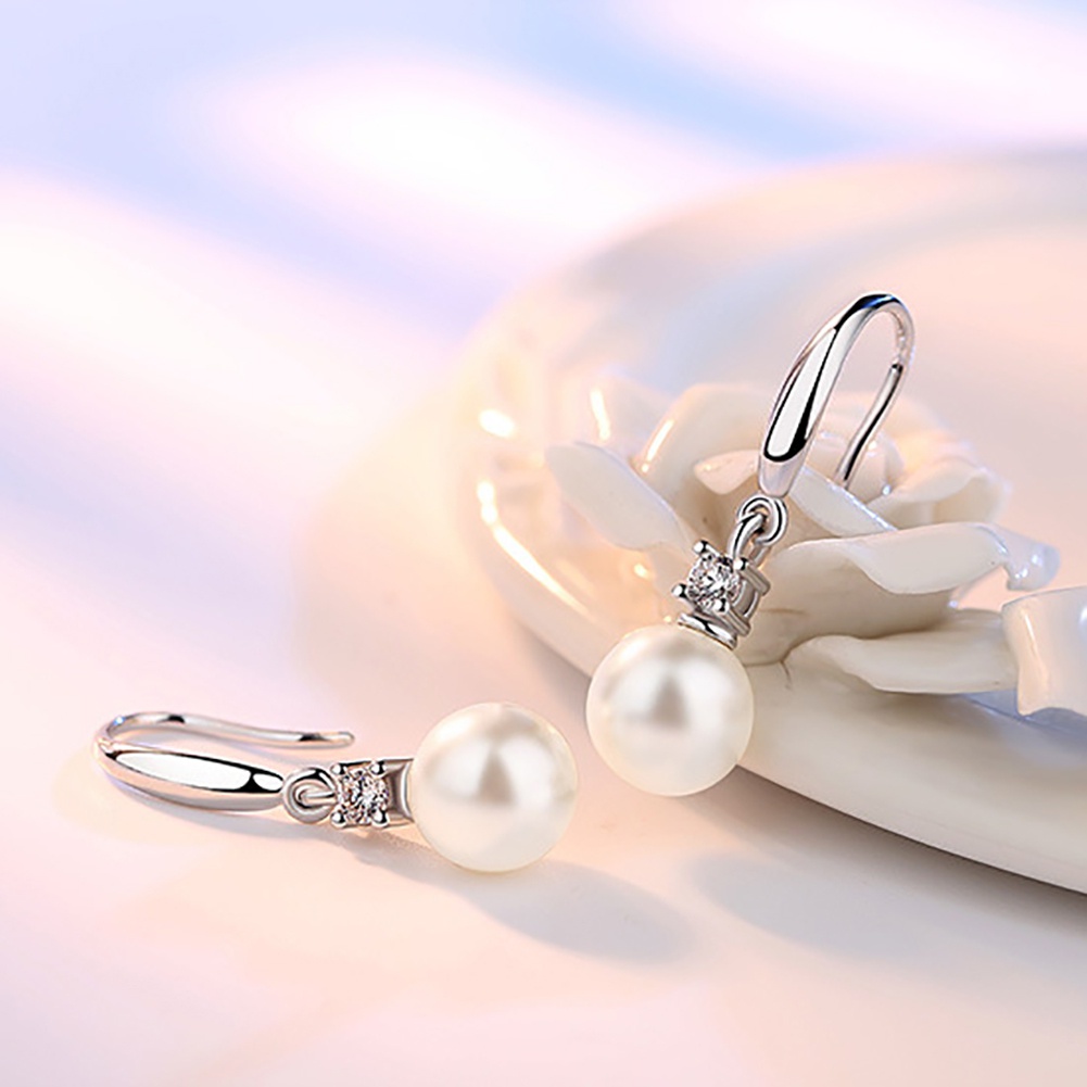 Đôi Bông Tai Ngọc Trai Kiểu Dáng Thời Trang Cho Nữ