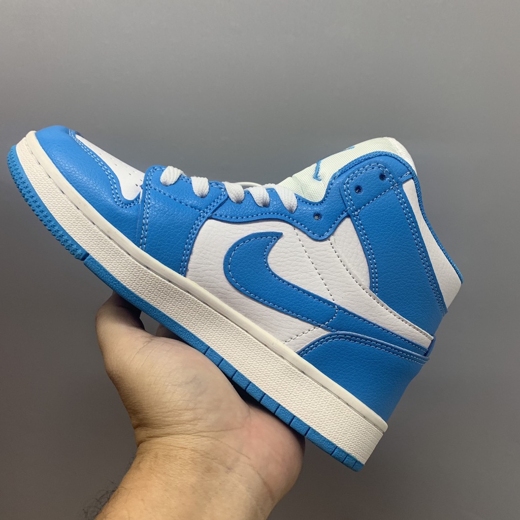 Giày thanh lí big sale JD xanh dương đậm cao cổ