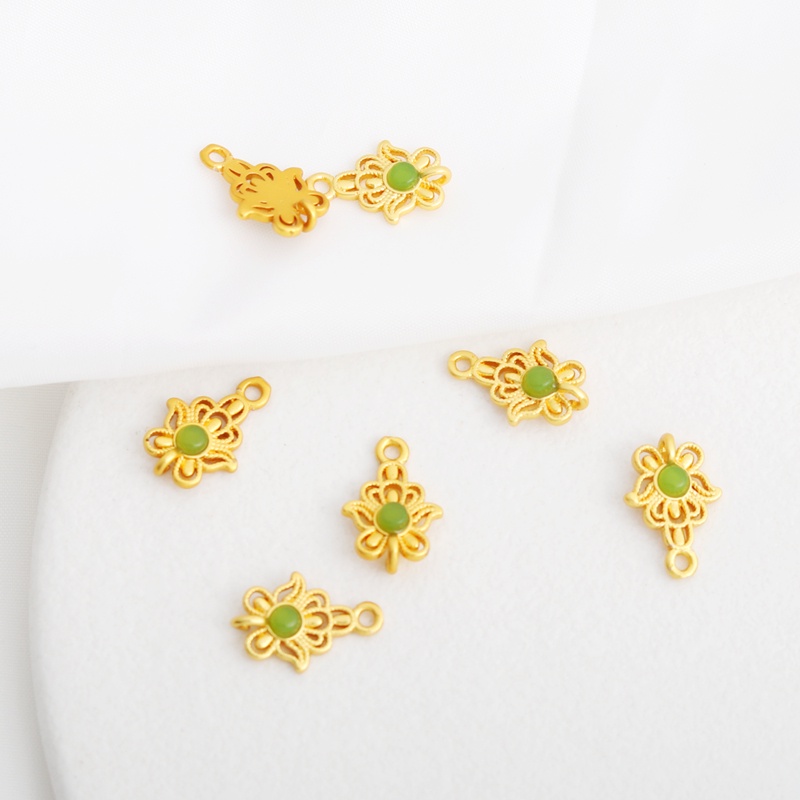 Mặt Dây Chuyền Bằng Đồng Mạ Vàng 18k Hình Hoa Sen 10 * 15mm