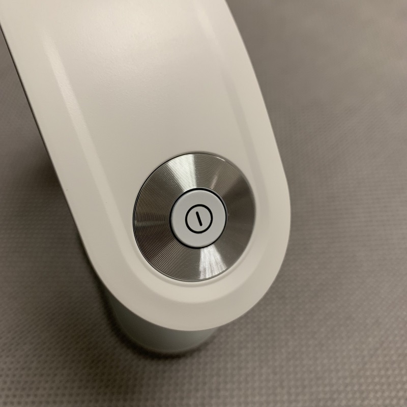 Vòng massage cổ, gáy cao cấp SKG 4098 - có chườm nóng | Được FDA Hoa Kỳ xét duyệt