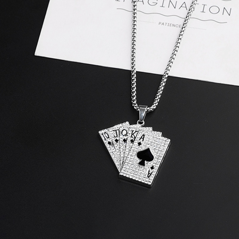 Dây chuyền mặt hình lá bài bằng thép titan đính đá giả kim cương phong cách hip hop cá tính thời trang cho nam và nữ