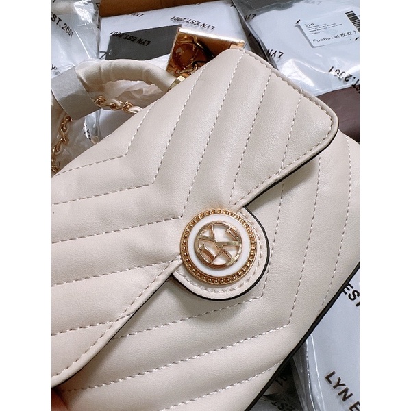 Túi lyn coco màu trắng kem
