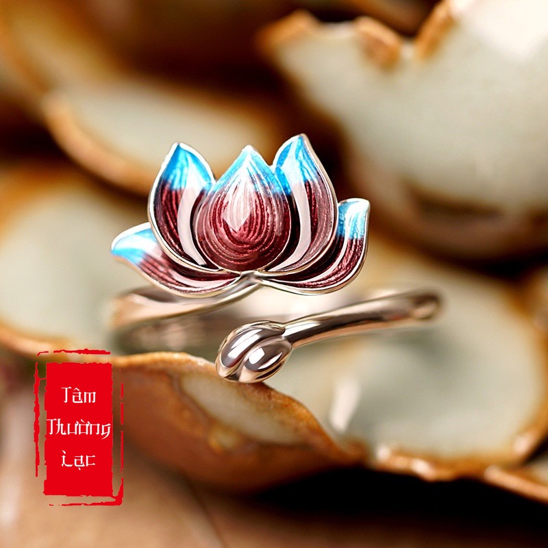 Nhẫn Phong Thuỷ Nữ Hoa Sen Phật Giáo (Có Hộp)