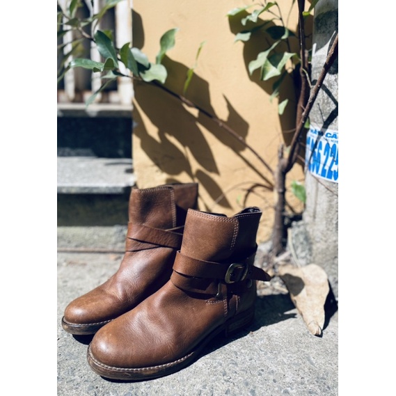 SALE-2 em Boot si da bò cực bụi