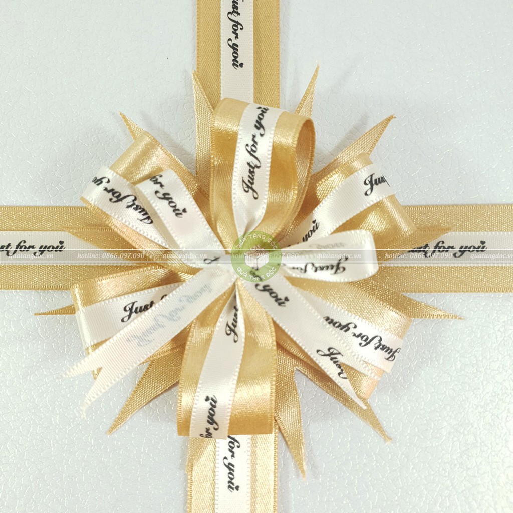 [Tặng thiệp + Giấy rơm] Hộp đựng quà lớn, hộp đựng quà tặng đẹp màu kem 30x20x10 - HQ03 | BigBuy360 - bigbuy360.vn