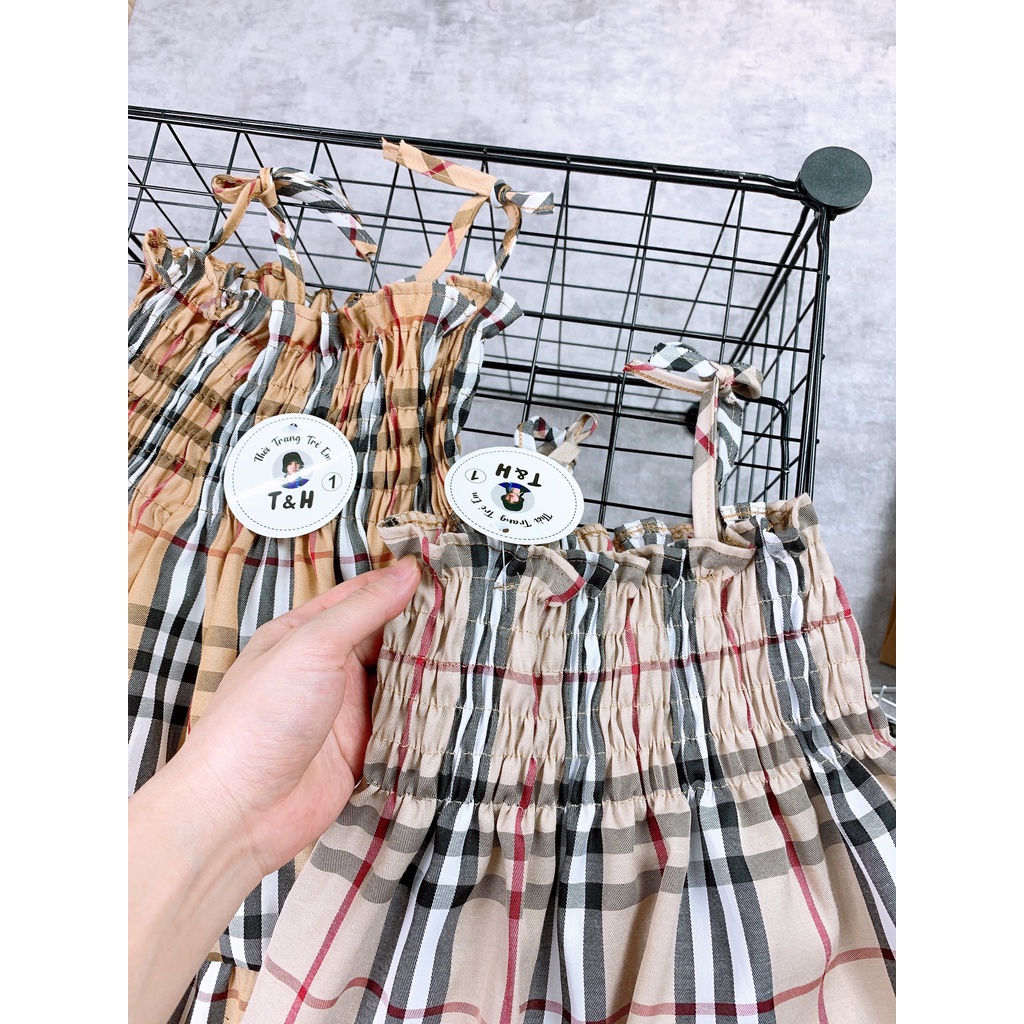 Váy bé gái ca rô đuôi cá chất thô mềm - Đầm hai dây nhún ngực kèm mũ đáng yêu cho bé từ 7 đến 18 kg, SUN KID'S