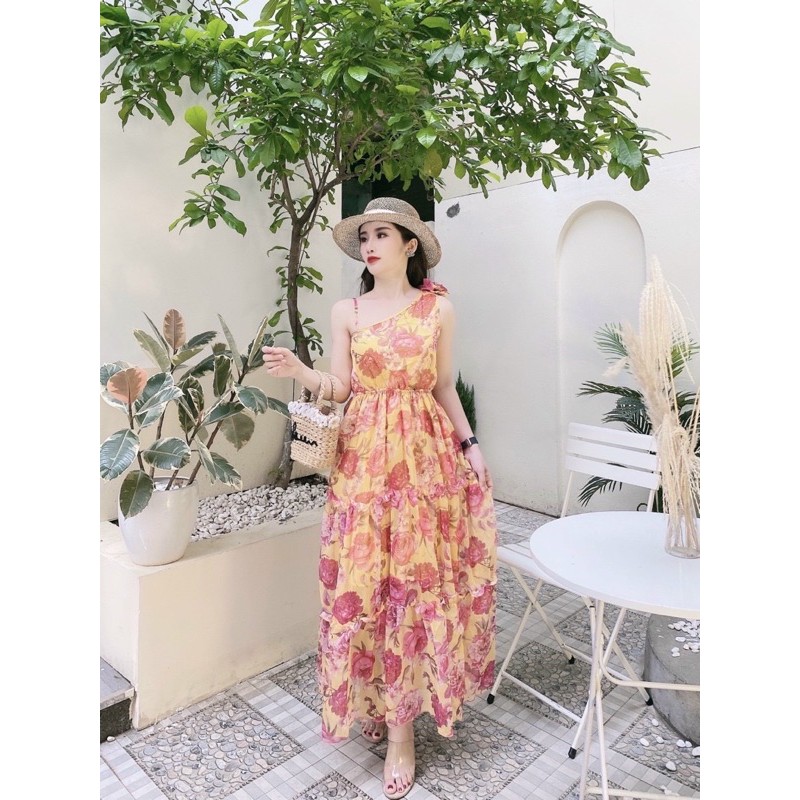 Đầm Cổ Yếm, Váy Maxi Lệch Vai V92, Chất Voan Mềm Mướt, Mầu Đỏ, Xanh, Vàng, Cho Dáng Dài Miên Man, Những Shot Ảnh Để Đời | BigBuy360 - bigbuy360.vn
