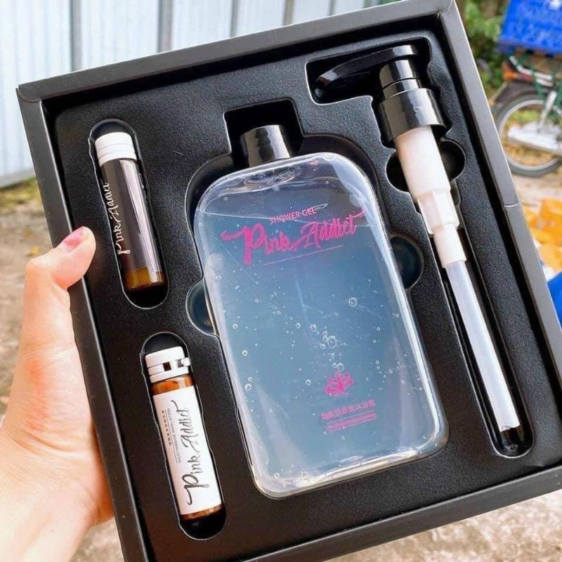 Set Sữa Tắm Nước Hoa Pink Addict | BigBuy360 - bigbuy360.vn