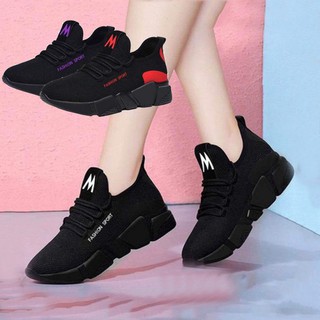 Giày sneaker nữ 2020