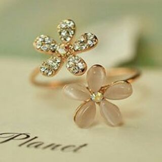 Nhẫn hoa cúc daisy