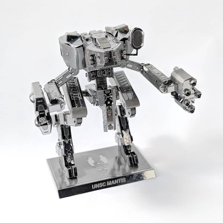 Mô Hình 3D Kim Loại Robot Người Máy UNSC Mantis Trong Series HALO (chưa ráp)
