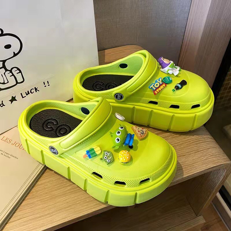 Dép bánh mì Cross nữ đế 6cm siêu nhẹ kèm Sticker dễ thương - dép nữ hot trend 2022