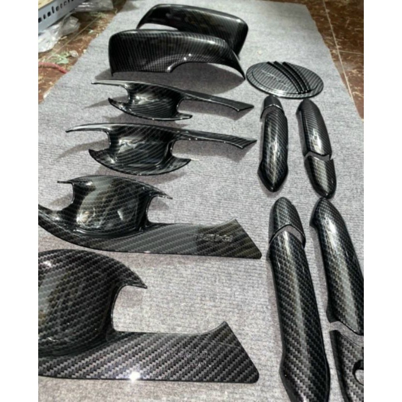 Bộ ốp tay nắm hõm cửa xe Vinfast Fafil 2018-2021 vân cacbon cao cấp