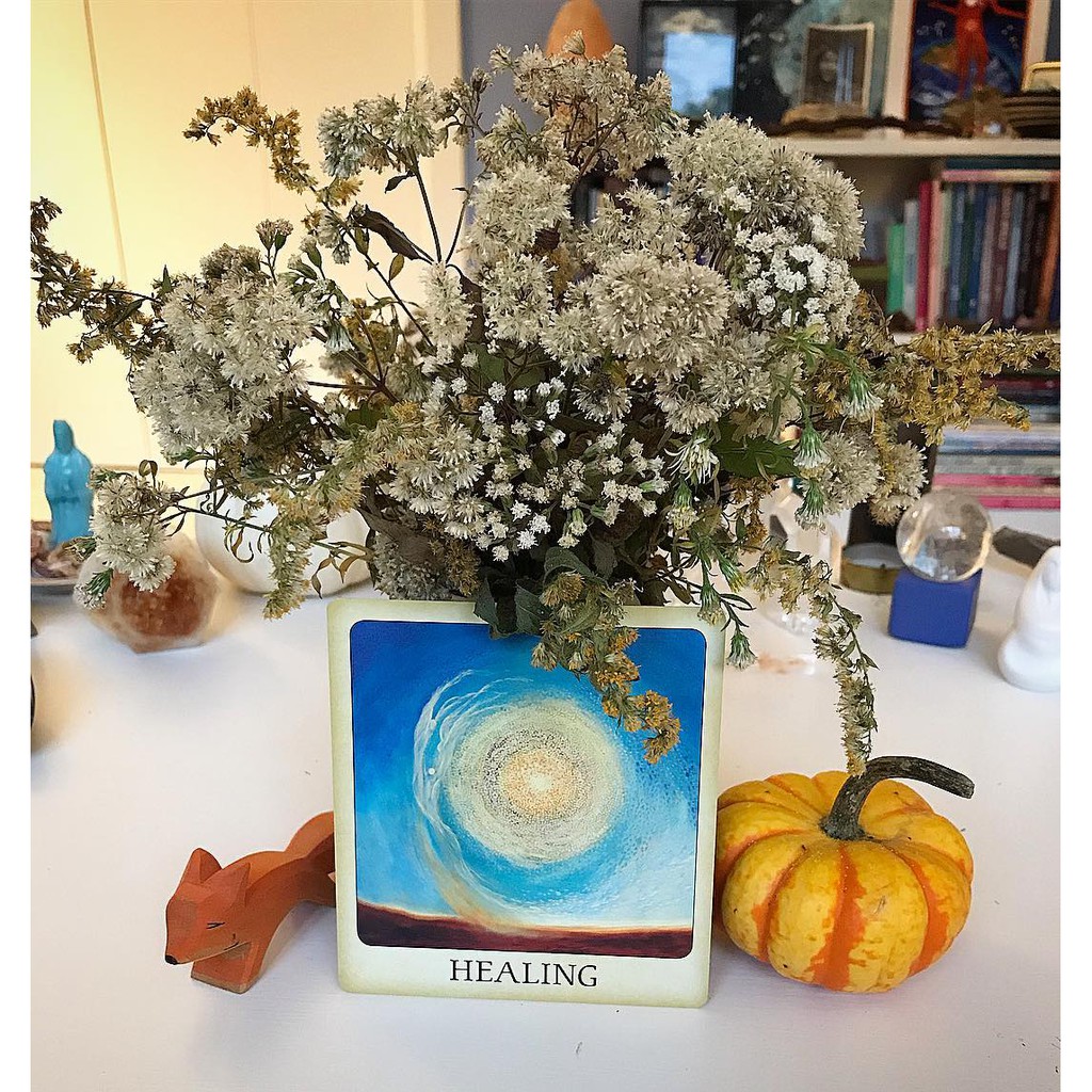 Bộ Bài Messages From The Light Meditation Deck (Mystic House Tarot Shop) - Bài Gốc Authentic Chính Hãng 100%