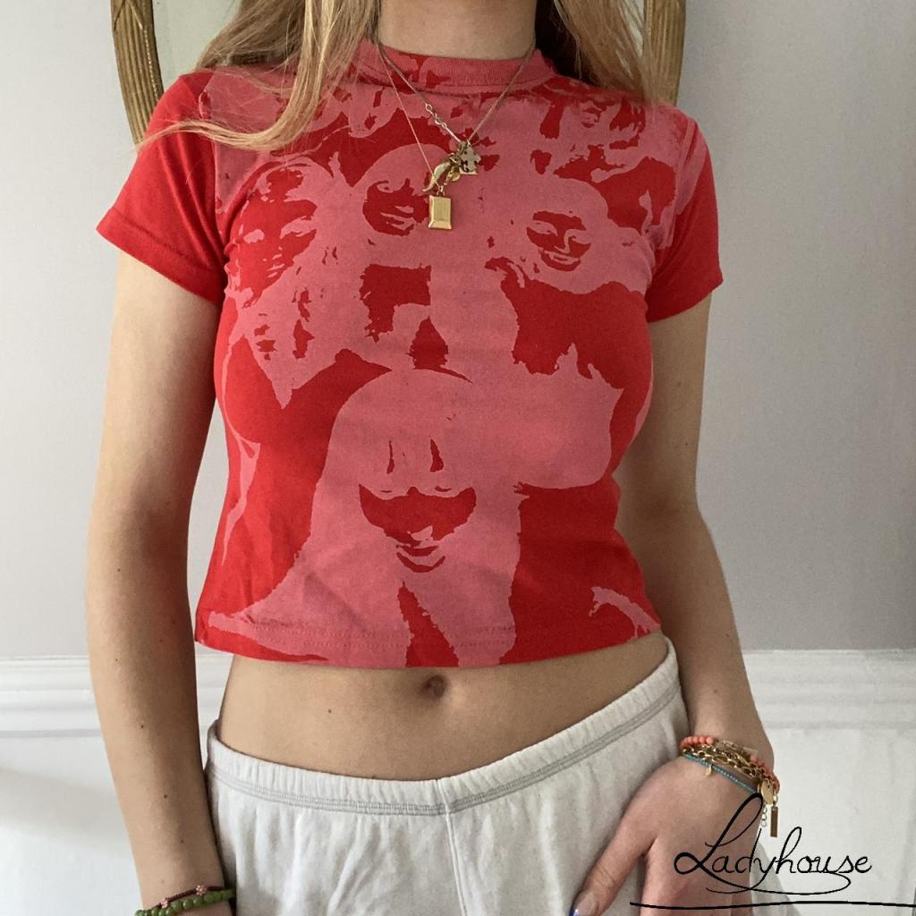 Áo thun tay ngắn cổ tròn in hình chân dung dành cho nữ