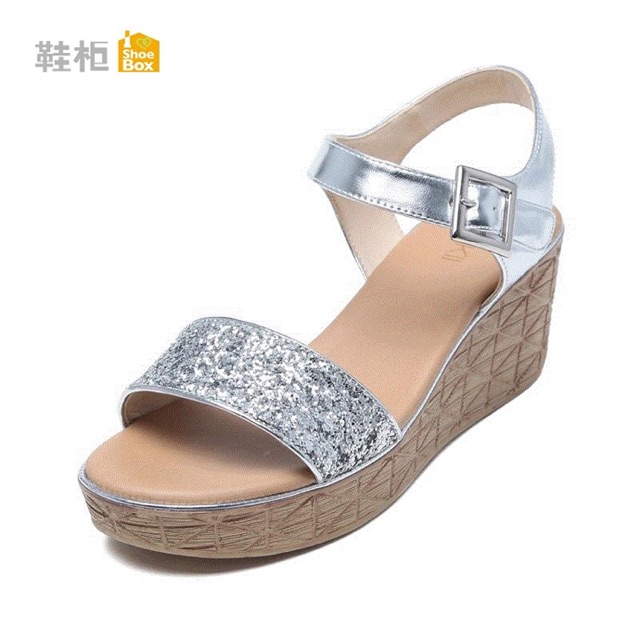 Sandal Daphne sale khủng #220k