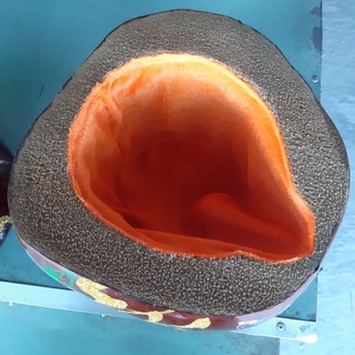 Vỏ trái dừa giữ ấm bình trà có đế( hàng tuyển đẹp vẽ thư pháp phúc, lộc, thọ)