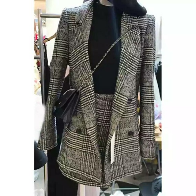 Sét áo vest và chân váy dạ