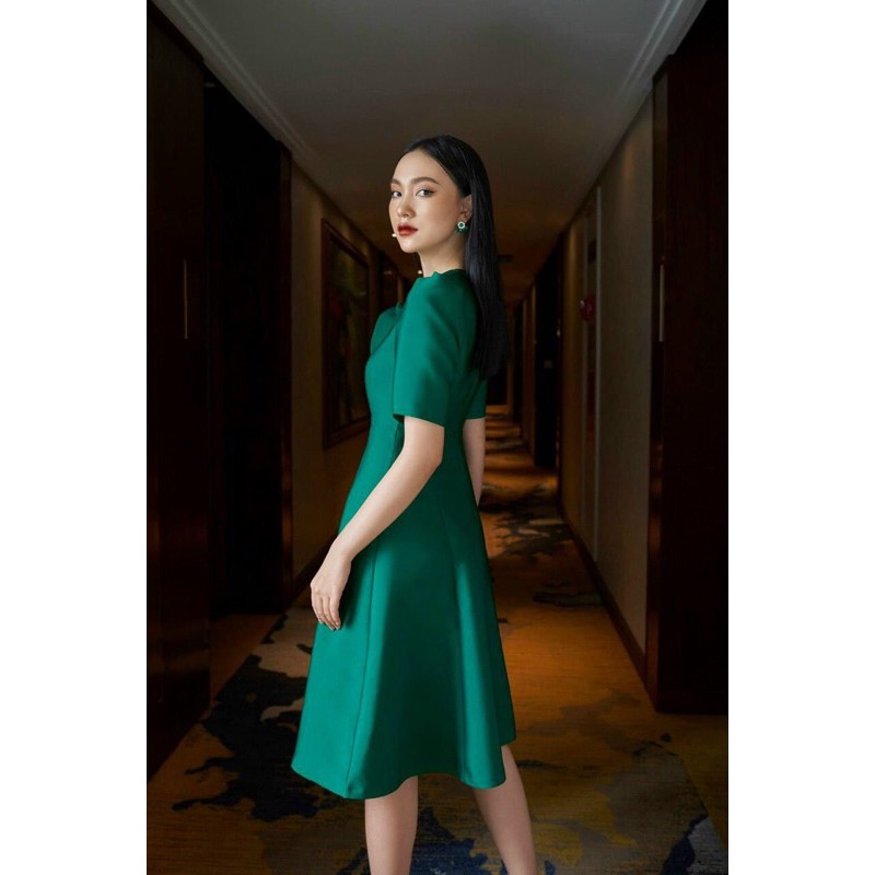 ĐẦM XOÈ TAY PHỒNG KẾT HOA HỒNG