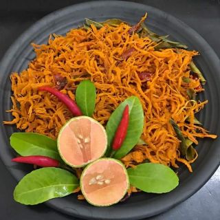 [500gram] Khô gà Lá chanh hộp 500gram ăn vặt bảo hân