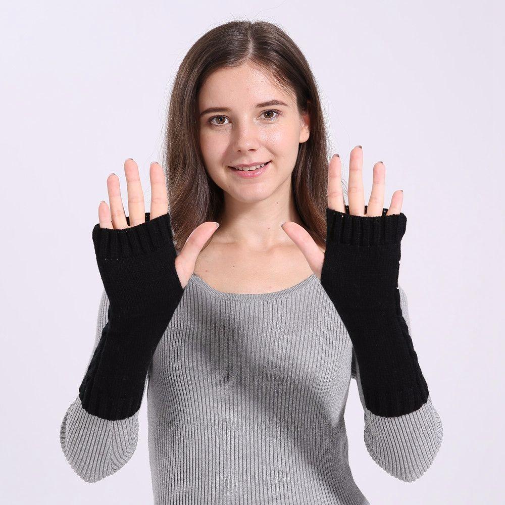 Găng Tay Hở Ngón Co Giãn Giữ Ấm Hình Bộ Xương Đáng Yêu Cho Nữ